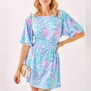 NWT Lilly Pulitzer Parigi Boatneck Romper, Size Medium! Soft Rayon Jersey.